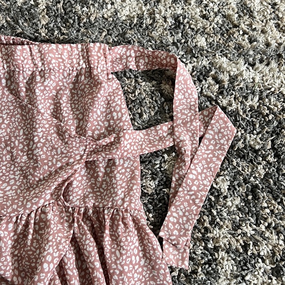 Pink and White Floral Tie Mini Skirt - Picture 2 of 4